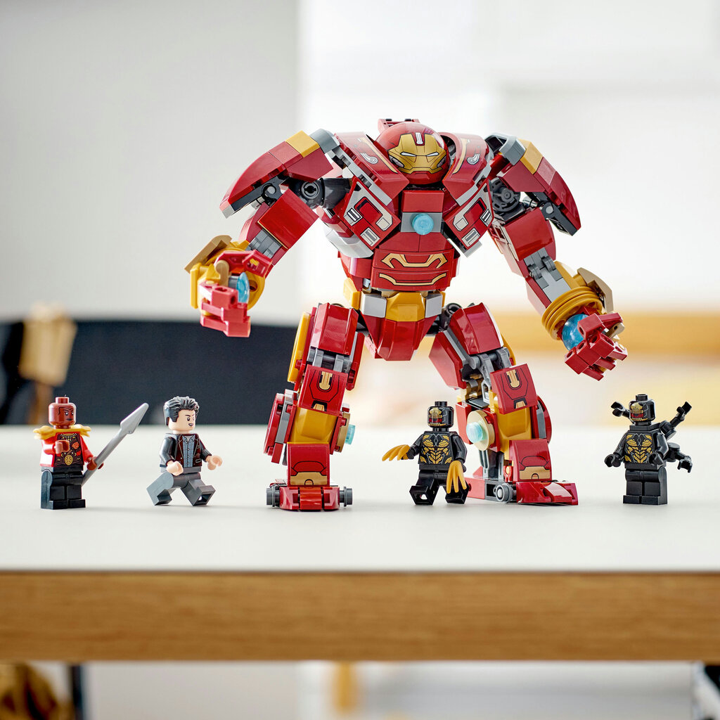 76247 LEGO® Marvel Hulkbuster: Taistelu Wakandasta hinta ja tiedot | LEGOT ja rakennuslelut | hobbyhall.fi