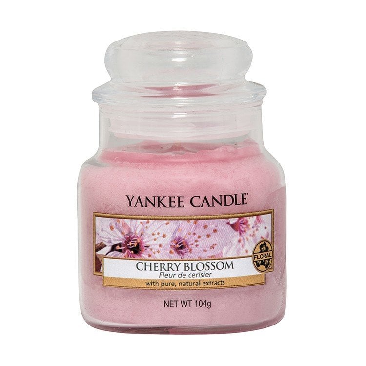 Yankee Candle Cherry Blossom Candle - tuoksukynttilä 104.0g hinta ja tiedot | Kynttilät ja kynttilänjalat | hobbyhall.fi