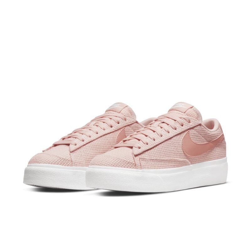 Naisten tennarit Nike Blazer Low Platform W DN0744-600, vaaleanpunainen hinta ja tiedot | Naisten urheilu- ja vapaa-ajan kengät | hobbyhall.fi