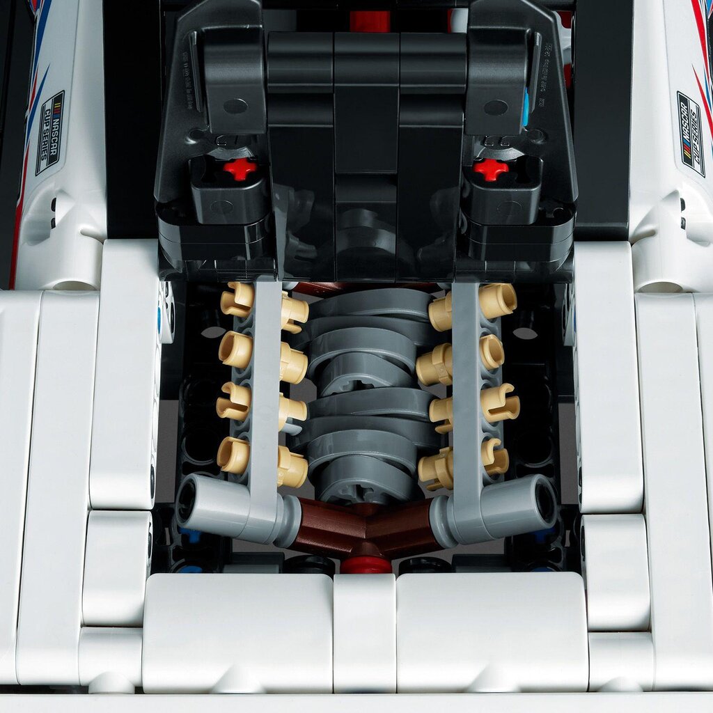 42153 LEGO® Technic Nascar Next Gen Chevrolet Camaro ZL1 hinta ja tiedot | LEGOT ja rakennuslelut | hobbyhall.fi