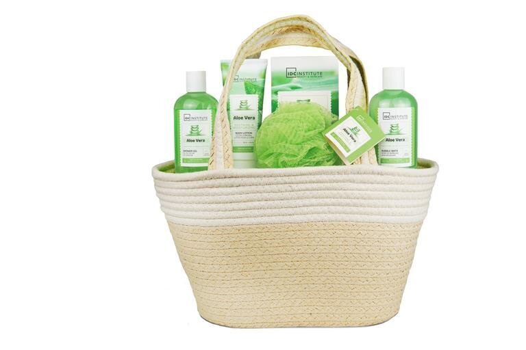 Kylpyhuonekosmetiikka SPA-setti aloeveralla IDC Institute Complete Beach Bath, 5 kpl hinta ja tiedot | Suihkusaippuat ja suihkugeelit | hobbyhall.fi