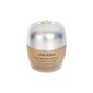 Meikkivoide Shiseido Total Radiance SPF 15 30 ml, G3 Golden hinta ja tiedot | Meikkivoiteet ja puuterit | hobbyhall.fi