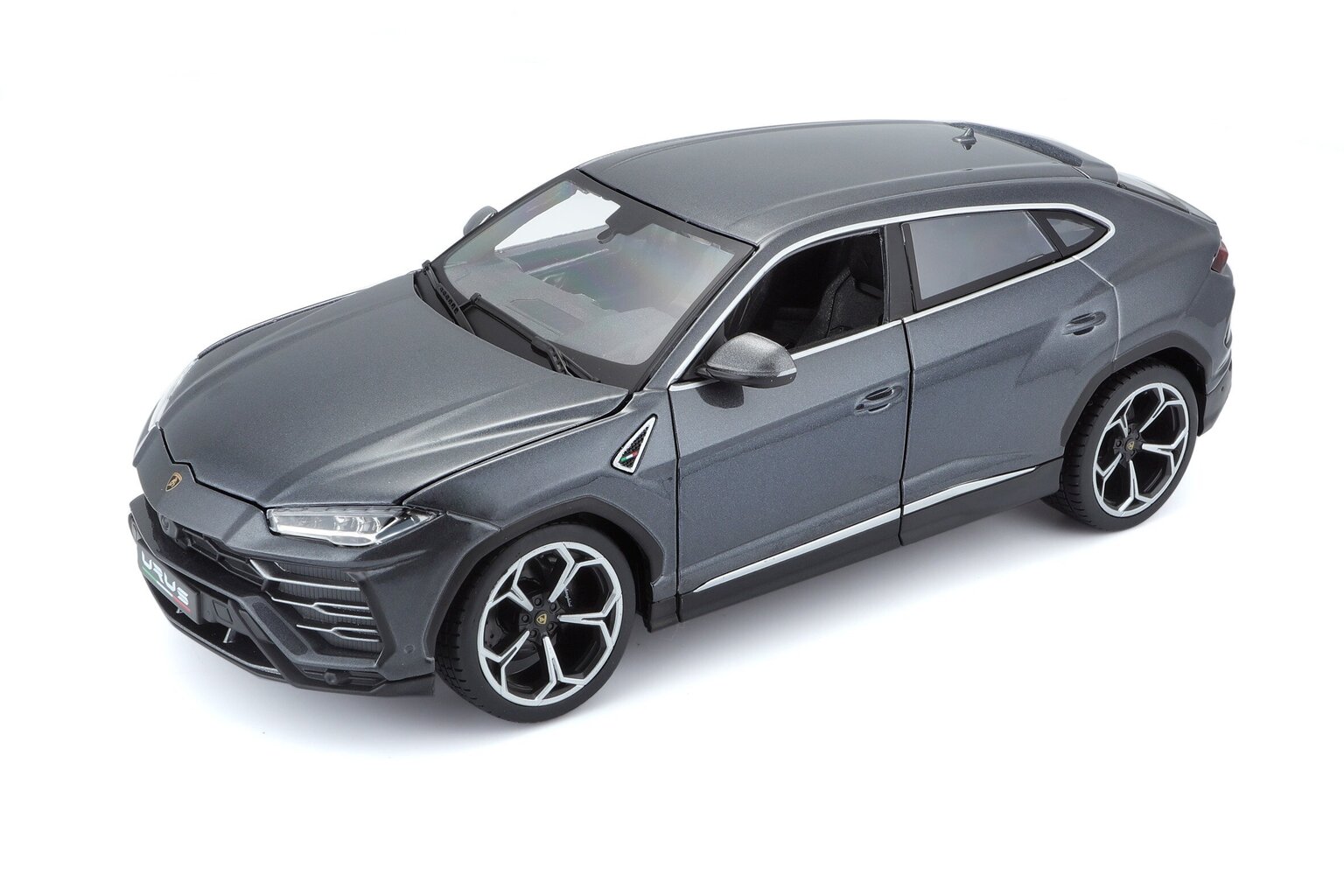 BBURAGO auto 1/18 Lamborghin Urus, 18-11042 hinta ja tiedot | Poikien lelut | hobbyhall.fi