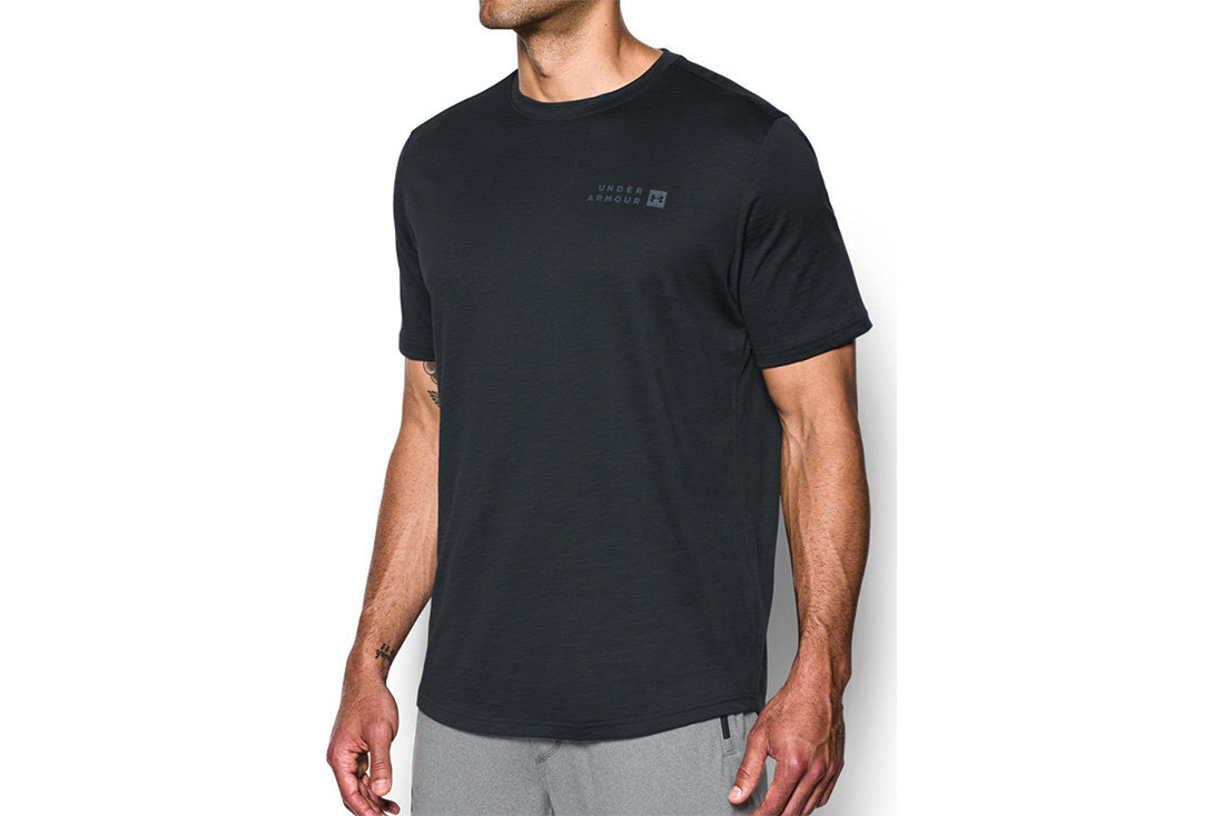 Under Armour Sportstyle Core Tee Miesten urheilupaita 1303705-001 hinta ja tiedot | Miesten urheiluvaatteet | hobbyhall.fi