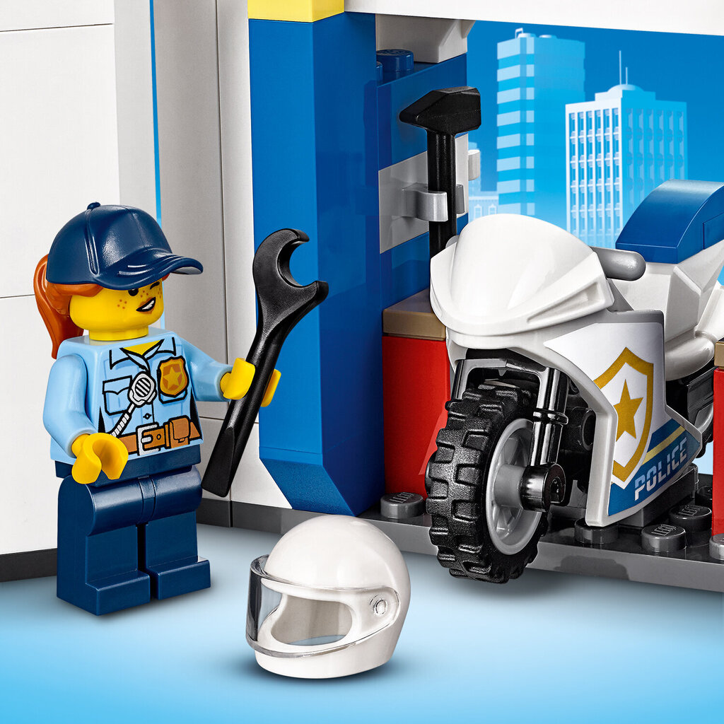 60246 LEGO® City Poliisiasema hinta ja tiedot | LEGOT ja rakennuslelut | hobbyhall.fi