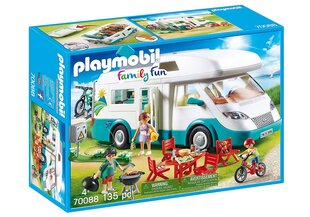 70088 PLAYMOBIL® Family Fun, perheen matkailuauto hinta ja tiedot | LEGOT ja rakennuslelut | hobbyhall.fi