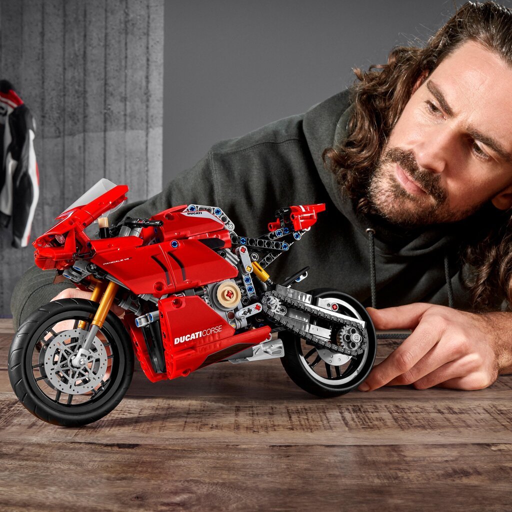 42107 LEGO® Technic Ducati Panigale V4 R hinta ja tiedot | LEGOT ja rakennuslelut | hobbyhall.fi