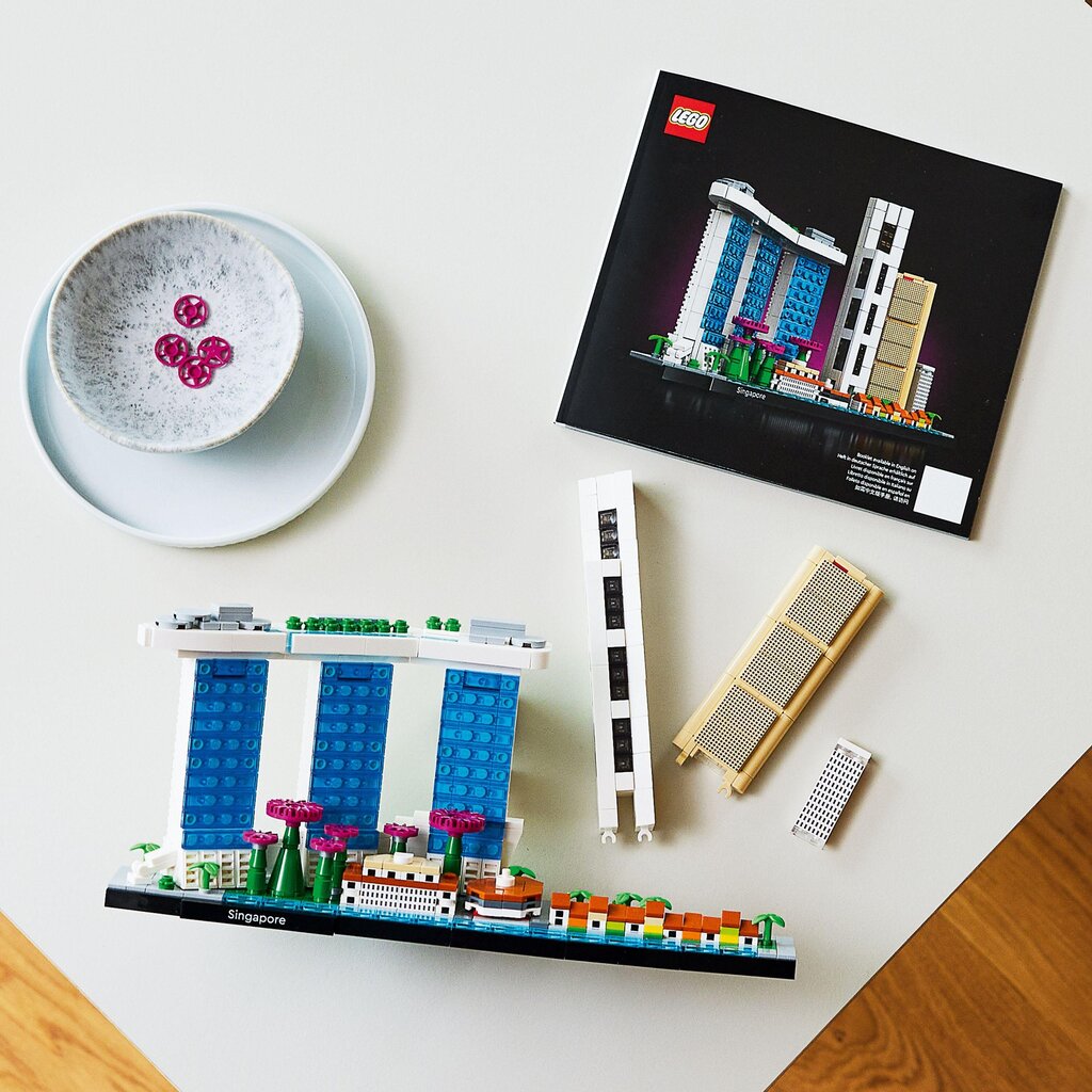 21057 LEGO® Architecture Singapore hinta ja tiedot | LEGOT ja rakennuslelut | hobbyhall.fi