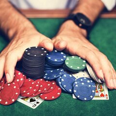 Pokerisarja Texas, 200 pelimerkkiä hinta ja tiedot | Lautapelit ja älypelit | hobbyhall.fi