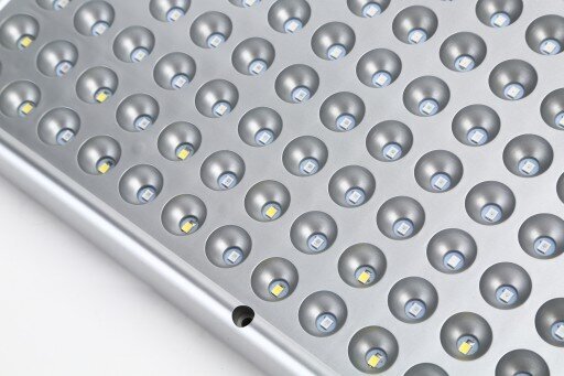 Paneelivalo kasvaville kasveille "Heva" 225 LED 30W hinta ja tiedot | Sisäpuutarhat ja kasvilamput | hobbyhall.fi