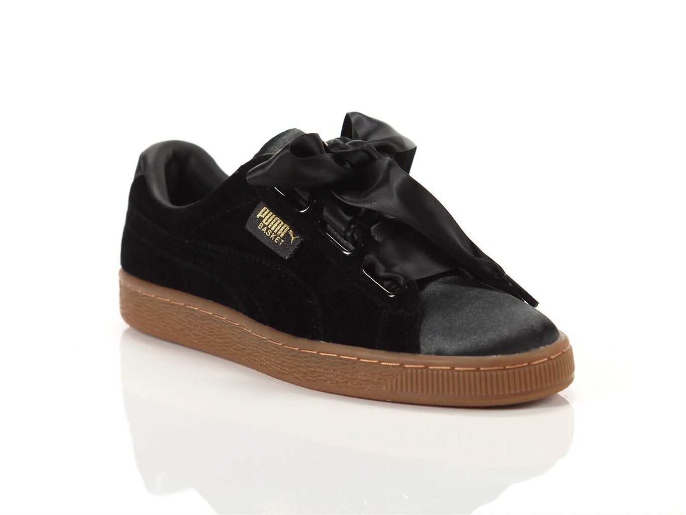 PUMA naisten Basket Heart Lux Suede vapaa-ajan jalkine hinta ja tiedot | Naisten urheilu- ja vapaa-ajan kengät | hobbyhall.fi