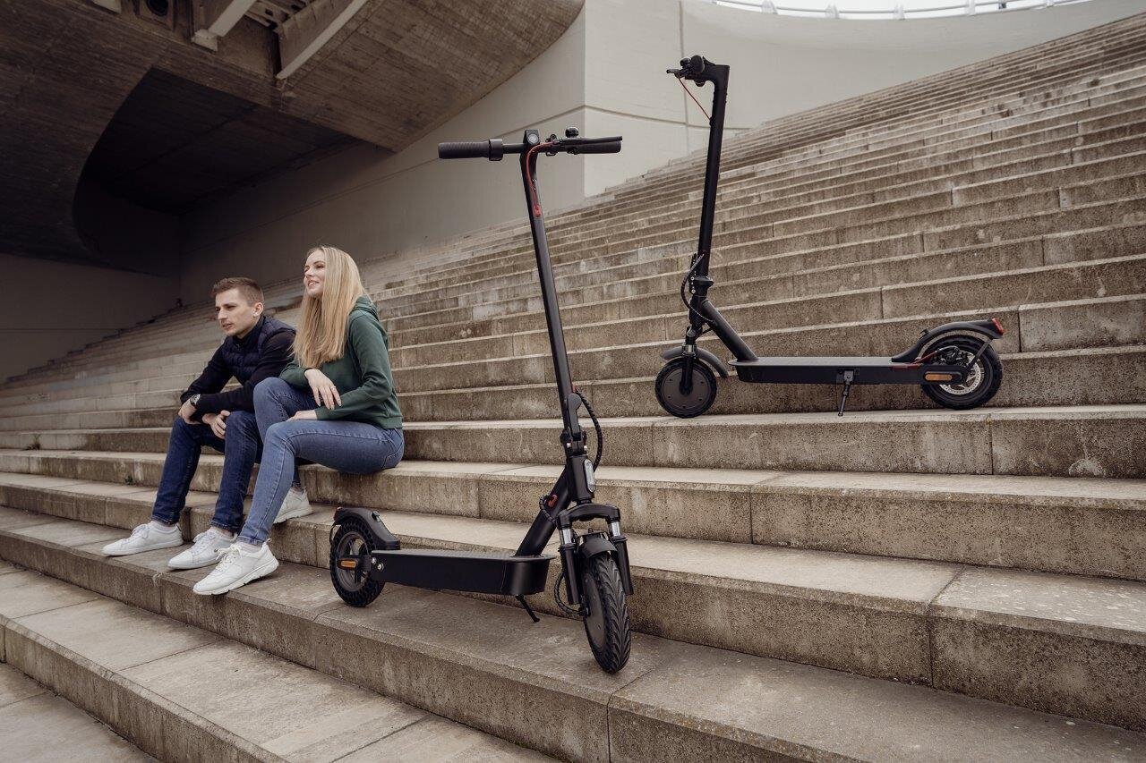 Sähköpotkulauta Sencor SCOOTER ONE, 25 km, APP-ohjaus, 25 km/h hinta ja tiedot | Sähköpotkulaudat | hobbyhall.fi