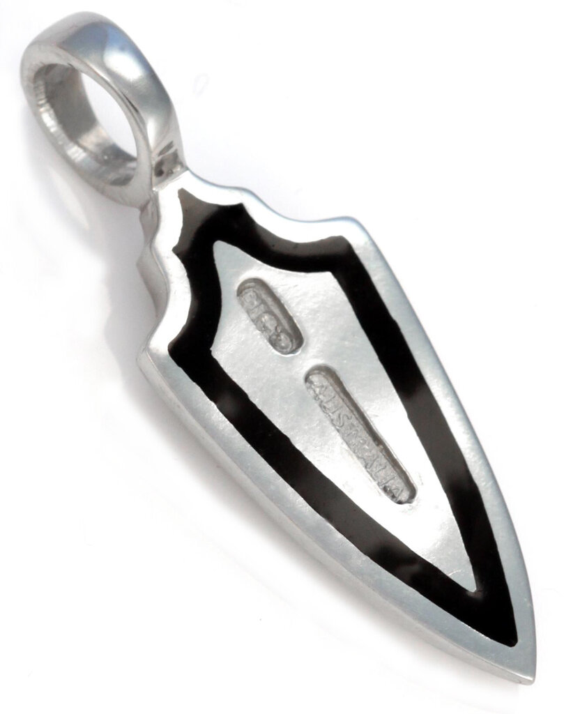 Bico "Triple Shield" pieni musta hartsi ja metalliriipus (BTS16 musta) hinta ja tiedot | Kaulakorut | hobbyhall.fi