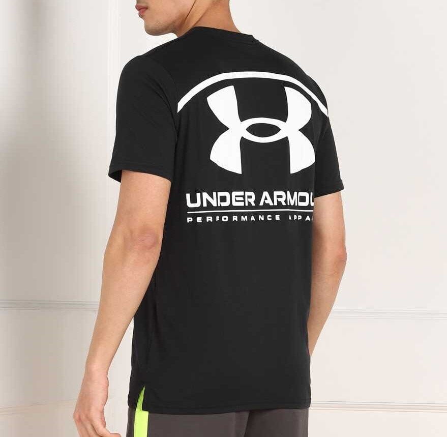 Under Armour HeatGear miehet Performance Big Logo 1357174 urheilupaidat musta M hinta ja tiedot | Miesten T-paidat | hobbyhall.fi