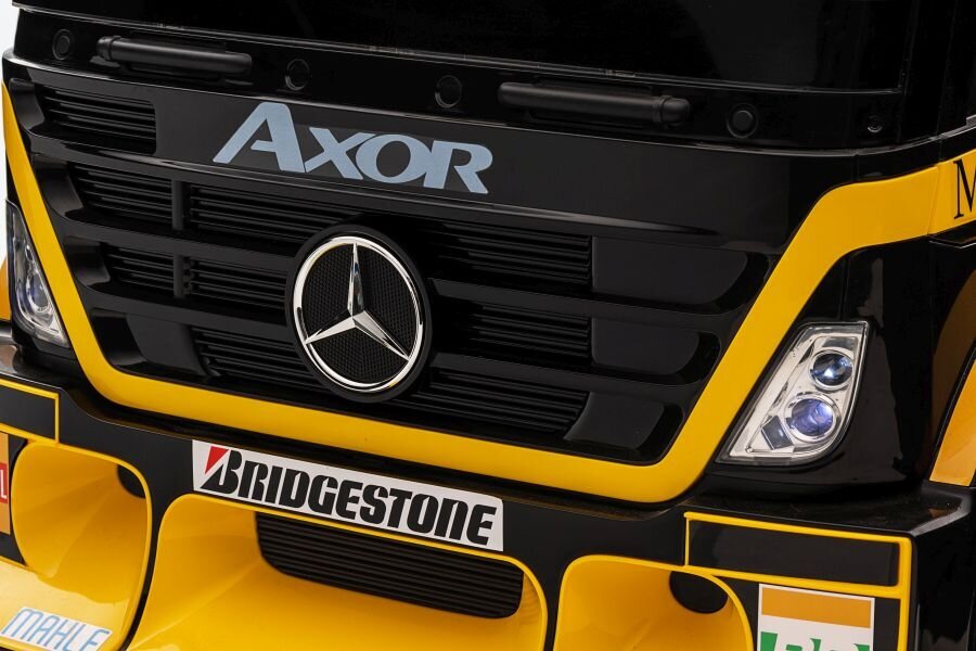 Mercedes-Benz Axor XMX622 yksipaikkainen sähköauto perävaunun kanssa, keltainen hinta ja tiedot | Lasten sähköautot | hobbyhall.fi
