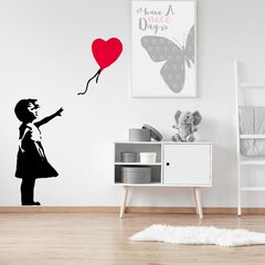 Banksyn tyttö pallolla sydämen muodossa, 80 x 53 cm vinyylitarra hinta ja tiedot | Sisustustarrat | hobbyhall.fi