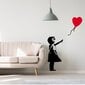 Vinyyli seinätarra Banksyn graffitista - tyttö sydänilmalla - sisustus - 80 cm hinta ja tiedot | Sisustustarrat | hobbyhall.fi