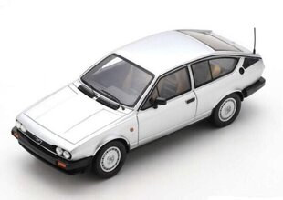 Alfa Romeo GTV 2.0 1980 Silver SPARK 1:43 S9046 hinta ja tiedot | Pienoismallit | hobbyhall.fi