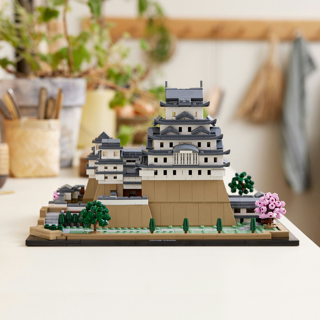 21060 LEGO® Architecture Himejin linna hinta ja tiedot | LEGOT ja rakennuslelut | hobbyhall.fi