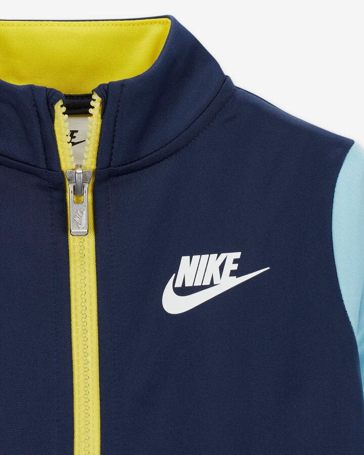 Nike Urheiluasu Active Joy Tricot Set Blue Red 86K470 U90 hinta ja tiedot | Poikien kokoasut ja setit | hobbyhall.fi
