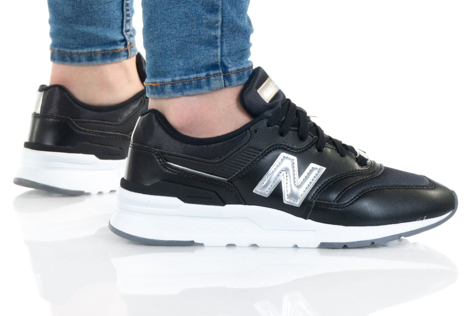 New Balance Jalkineet 997H Black hinta ja tiedot | Naisten urheilu- ja vapaa-ajan kengät | hobbyhall.fi