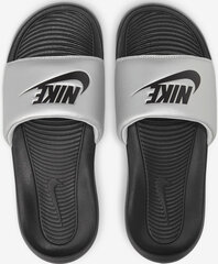 Nike Tossut Victori One Slide Black Silver hinta ja tiedot | Naisten sandaalit ja tossut | hobbyhall.fi