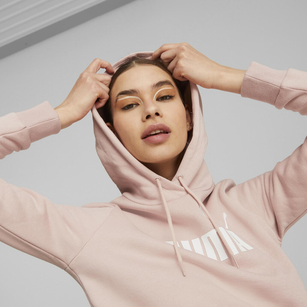 Puma Jumpperi Ess Logo Hoodie Pink 586789 47 hinta ja tiedot | Naisten hupparit, collegepaidat ja villapaidat | hobbyhall.fi