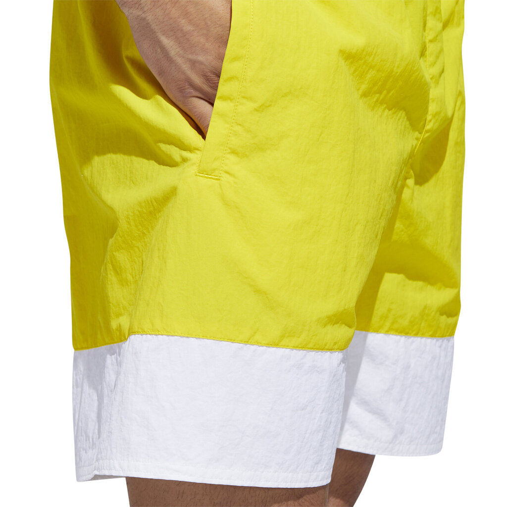 Adidas Originals Shortsit Freestyle Shorts Yellow White hinta ja tiedot | Miesten urheiluvaatteet | hobbyhall.fi