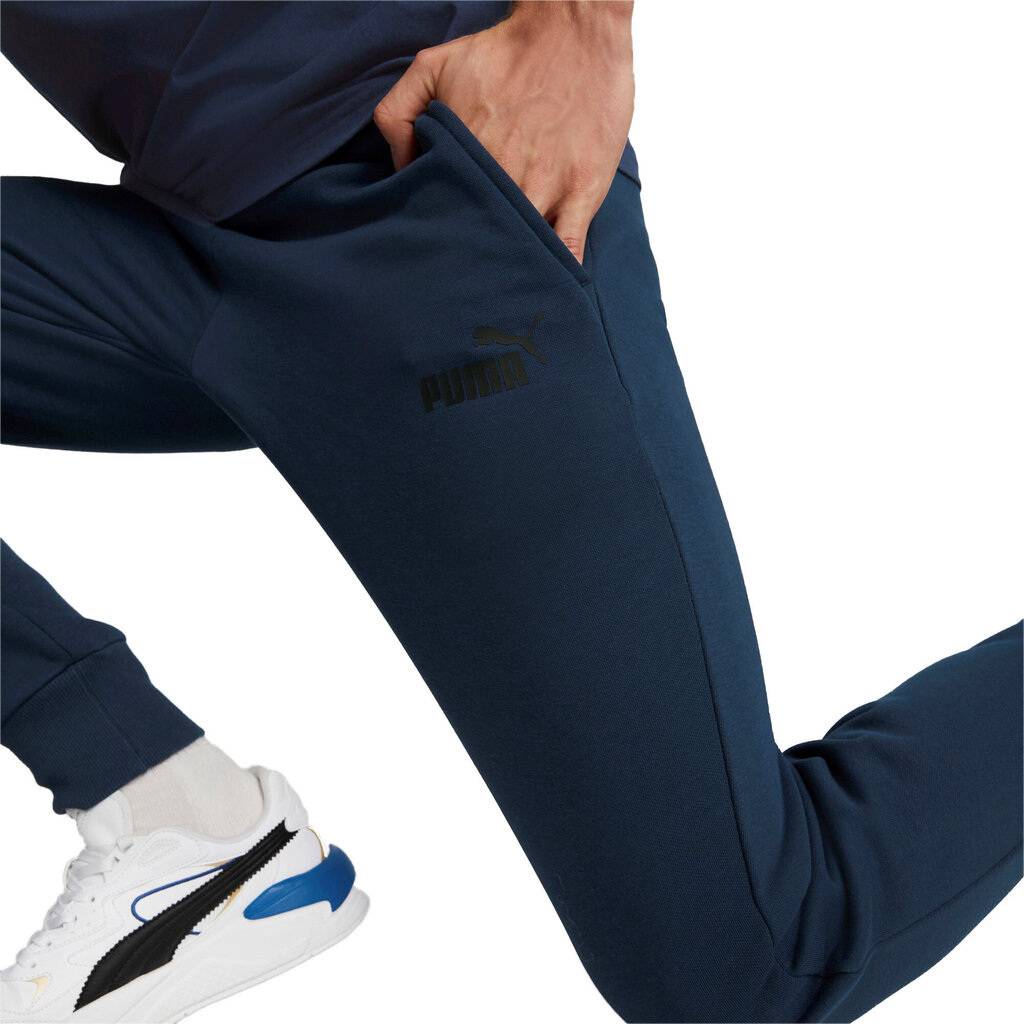 Puma Urheiluhousut Ess Logo Pants Navy 586715 97 hinta ja tiedot | Miesten urheiluvaatteet | hobbyhall.fi