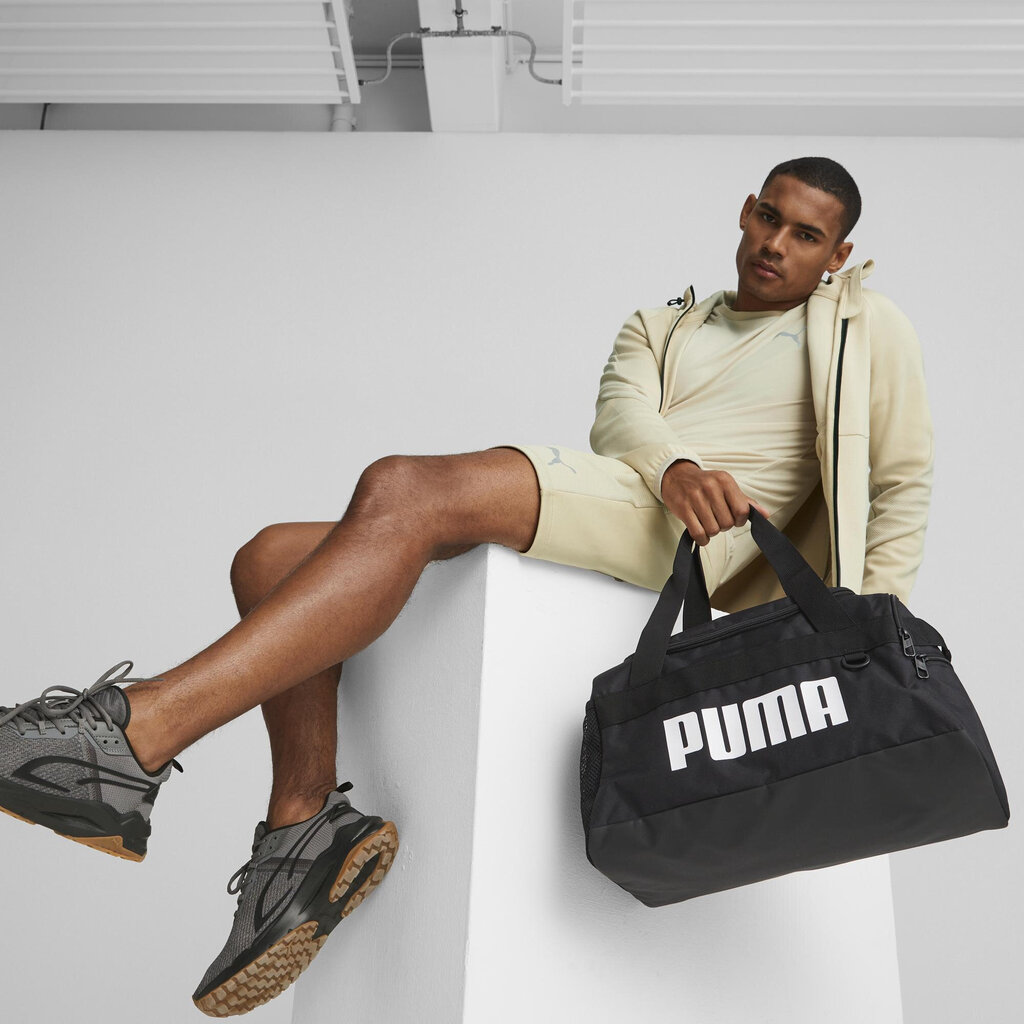 Puma Urheilukassi Challenger Duffel Black 079529 01 hinta ja tiedot | Urheilukassit ja reput | hobbyhall.fi