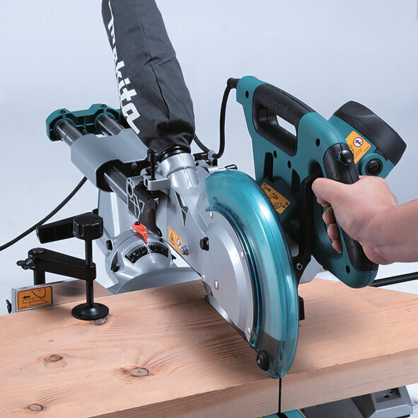 Makita LS1018L Katkaisu- ja jiirisaha, 260 x 30 mm, 1430 W hinta ja tiedot | Sahat ja sirkkelit | hobbyhall.fi