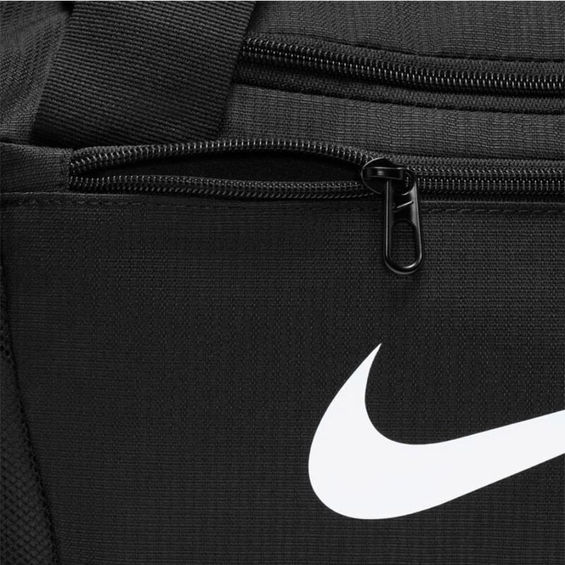 Nike urheilulaukku BRASILIA XS DUFF 9.5(25L), musta hinta ja tiedot | Naisten käsilaukut | hobbyhall.fi