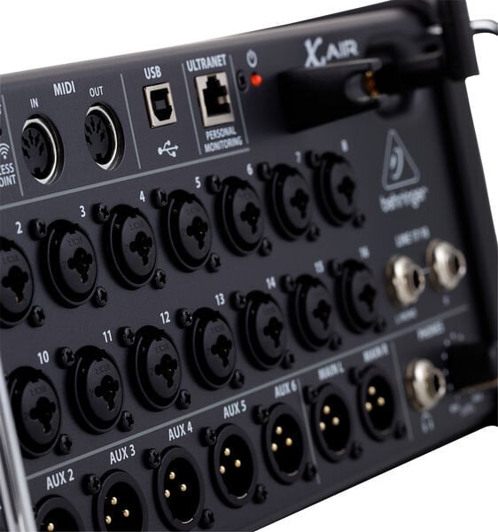 Digitaalinen äänikonsoli Behringer X-Air XR18 hinta ja tiedot | Soittimien lisätarvikkeet | hobbyhall.fi