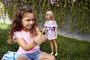 Barbie rakastaa valtamerta - violetti kukkapuku w/ ryppy hinta ja tiedot | Tyttöjen lelut | hobbyhall.fi