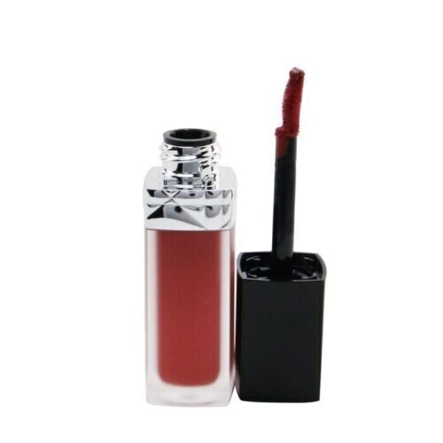 Erittäin pigmenttinen Rouge Dior Forever Liquid 6 ml hinta ja tiedot | Huulipunat, huulikiillot ja huulirasvat | hobbyhall.fi
