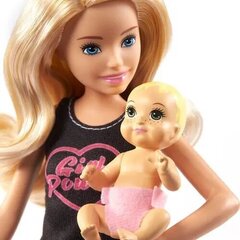 Barbie-nukke Lapsenvahti + Babysitter+Tarvikkeet GRP13 hinta ja tiedot | Tyttöjen lelut | hobbyhall.fi