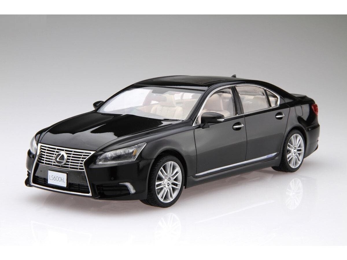 Fujimi - Lexus LS600hL 2013, 1/24, 03925 hinta ja tiedot | LEGOT ja rakennuslelut | hobbyhall.fi