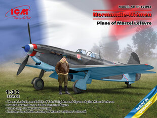 Liimattava malli ICM 32092 Normandie-Niemen Plane of Marcel Lefevre Yak-9T with Figure 1/32 hinta ja tiedot | Koottavat pienoismallit | hobbyhall.fi