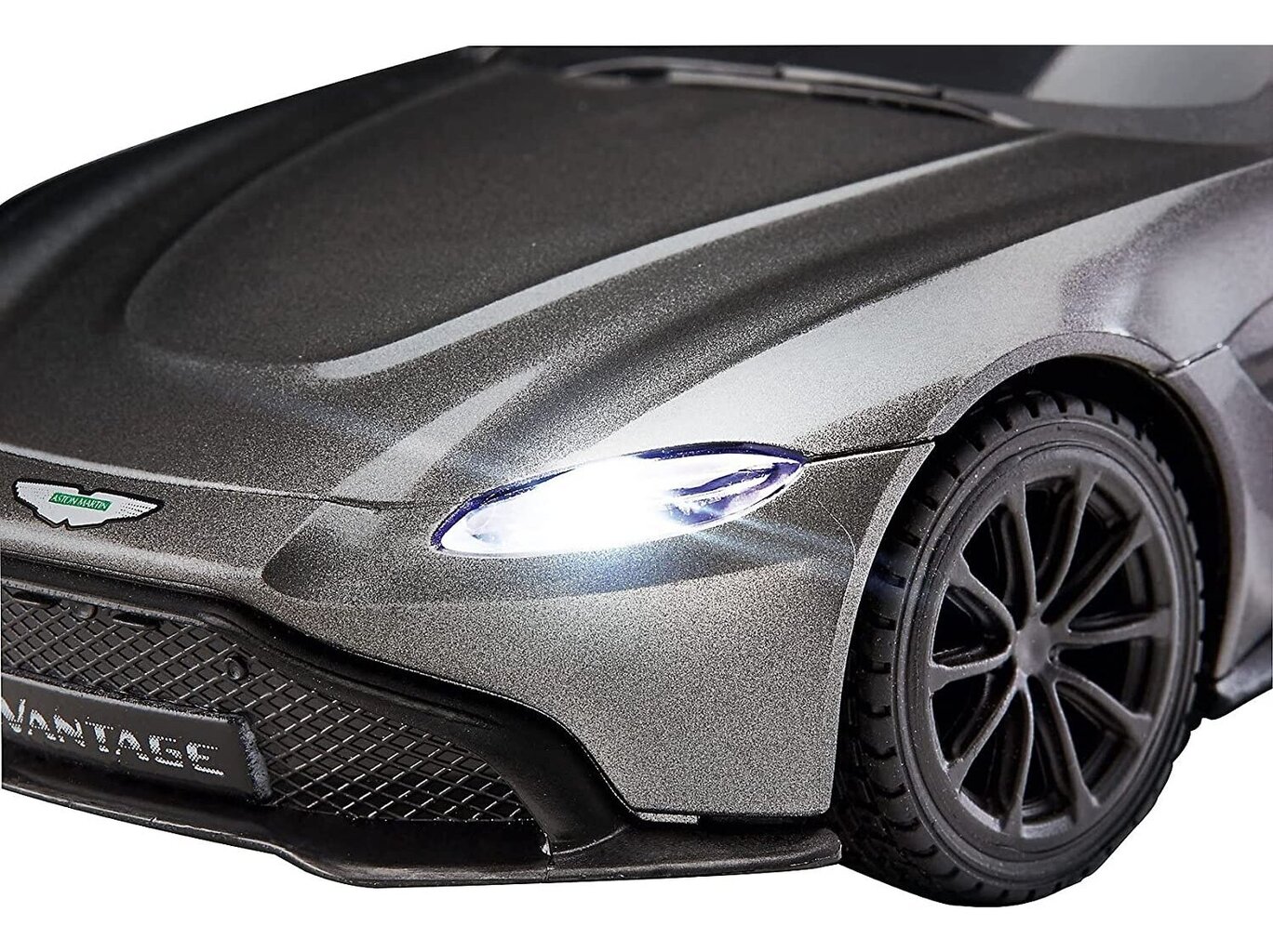 Radijo bangomis valdomas automobilis (RC) Aston Martin Vantage, 1/24, 24658 hinta ja tiedot | Poikien lelut | hobbyhall.fi