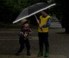 Taitettava sateenvarjo K25, musta hinta ja tiedot | Naisten sateenvarjot | hobbyhall.fi