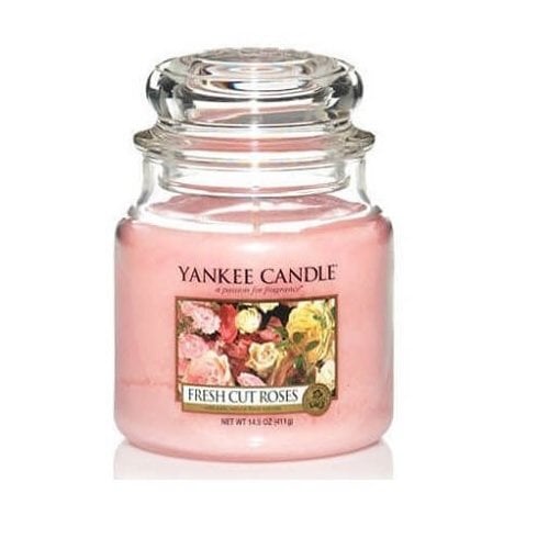 Yankee Candle Fresh Cut Roses tuoksukynttilä 411 g hinta ja tiedot | Kynttilät ja kynttilänjalat | hobbyhall.fi