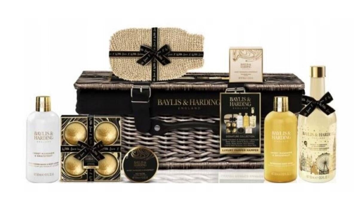 Kosmetiikkasetti Baylis & Harding Sweet Mandarin & Grepefruit Luxury Hamper hinta ja tiedot | Vartalovoiteet ja -emulsiot | hobbyhall.fi