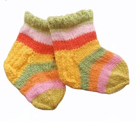 Käsin neulotut vauvan sukat Initasworks 6-12kk hinta ja tiedot | initasworks Muoti | hobbyhall.fi