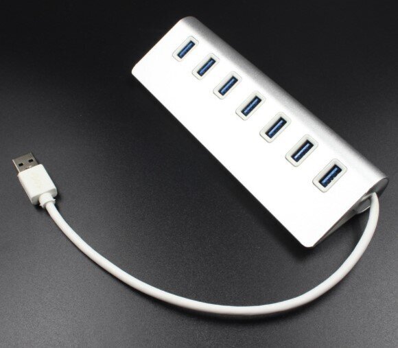 7 in 1 -keskitin 7x USB 3.0 -porttia Splitter Zenwire hinta ja tiedot | Adapterit | hobbyhall.fi