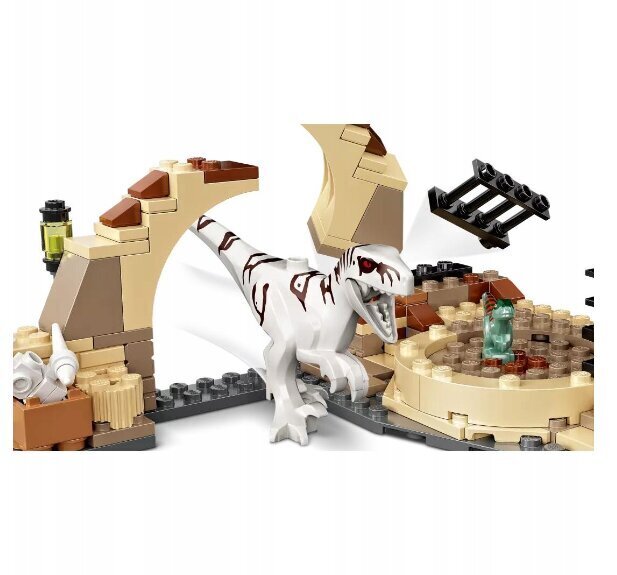 76945 LEGO® Jurassic World Atrociraptor-dinosauruksen moottoripyörätakaa-ajo + pehmotyyny 50cm hinta ja tiedot | LEGOT ja rakennuslelut | hobbyhall.fi