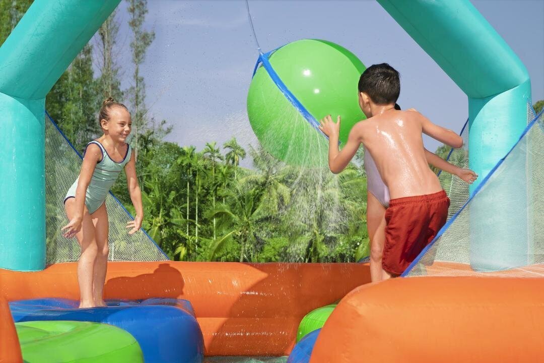BESTWAY trampoliini Dodge & Drench Water Park, 450 x 450 x 268 cm hinta ja tiedot | Uima-altaat | hobbyhall.fi