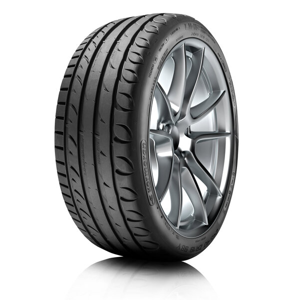 Kormoran UHP 215/50R17 95 W XL FSL