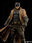 Zack Snyder's Justice League Knightmare Batman hinta ja tiedot | Pelien oheistuotteet | hobbyhall.fi