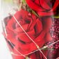 Ikuinen ruusukimppu lasikuvussa LED-valoilla, Livman hinta ja tiedot | Muut hauskat lahjaideat | hobbyhall.fi