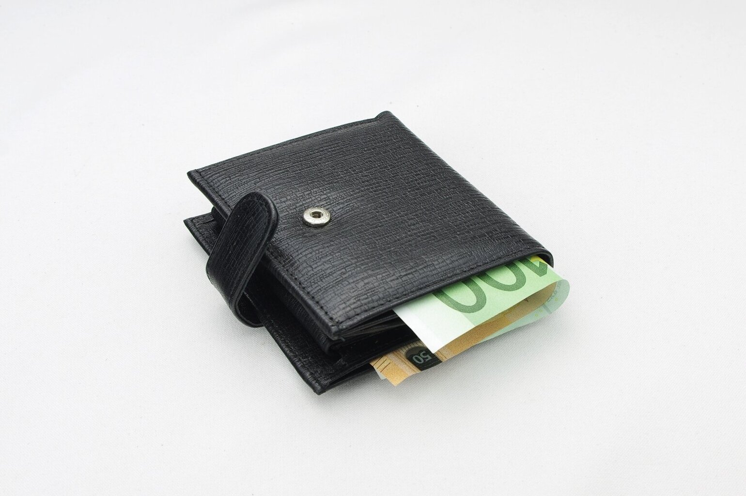 Tyylikäs naisten lompakko aidosta nahasta, Eric Lasko sEL32R-3-1 hinta ja tiedot | Naisten lompakot | hobbyhall.fi